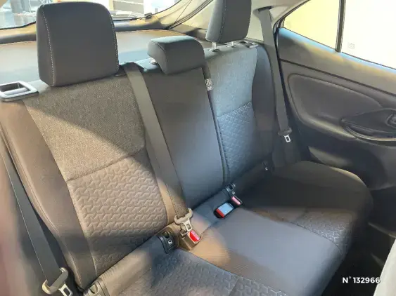 TOYOTA YARIS CROSS I - voiture d'occasion - Photo 11