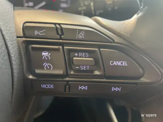 TOYOTA YARIS IV - voiture d'occasion - Photo 33