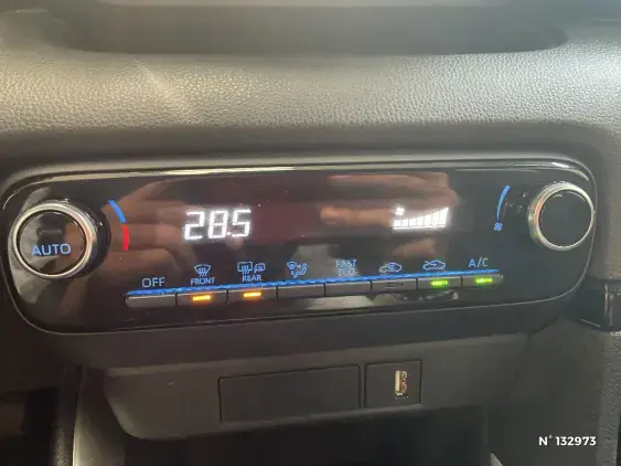 TOYOTA YARIS IV - voiture d'occasion - Photo 39