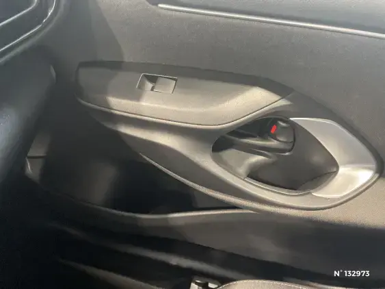 TOYOTA YARIS IV - voiture d'occasion - Photo 42