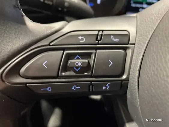 TOYOTA YARIS CROSS I - voiture d'occasion - Photo 32