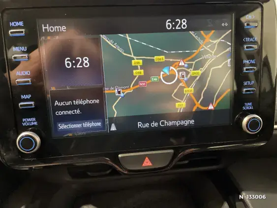 TOYOTA YARIS CROSS I - voiture d'occasion - Photo 37