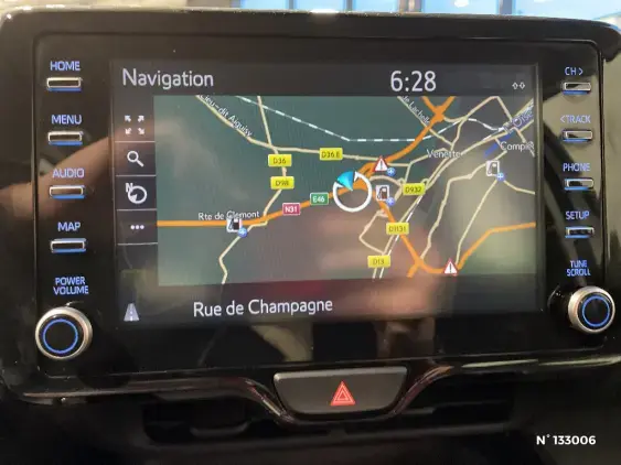 TOYOTA YARIS CROSS I - voiture d'occasion - Photo 40