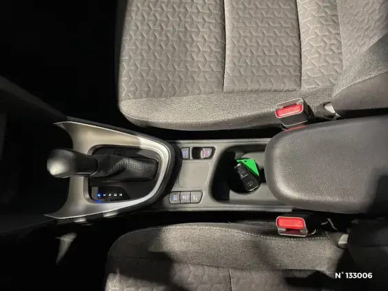 TOYOTA YARIS CROSS I - voiture d'occasion - Photo 41