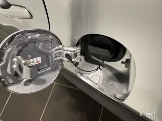 TOYOTA YARIS CROSS I - voiture d'occasion - Photo 30