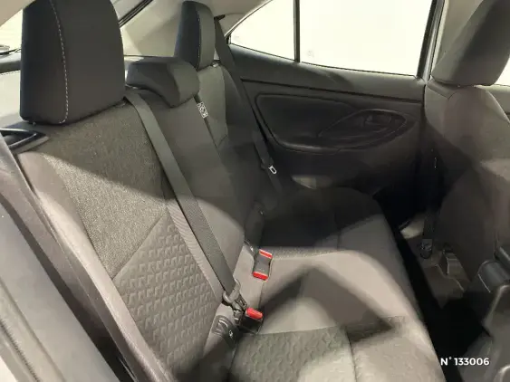 TOYOTA YARIS CROSS I - voiture d'occasion - Photo 11