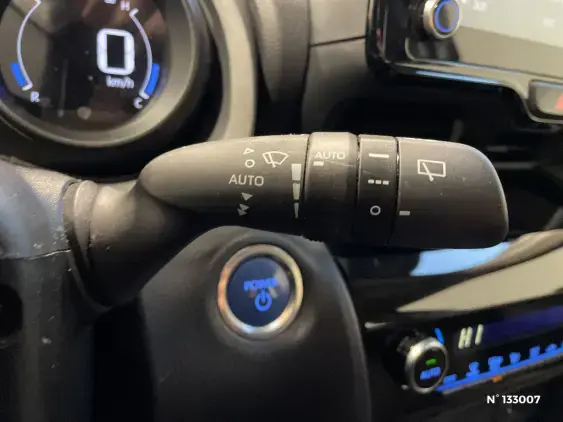 TOYOTA YARIS CROSS I - voiture d'occasion - Photo 35