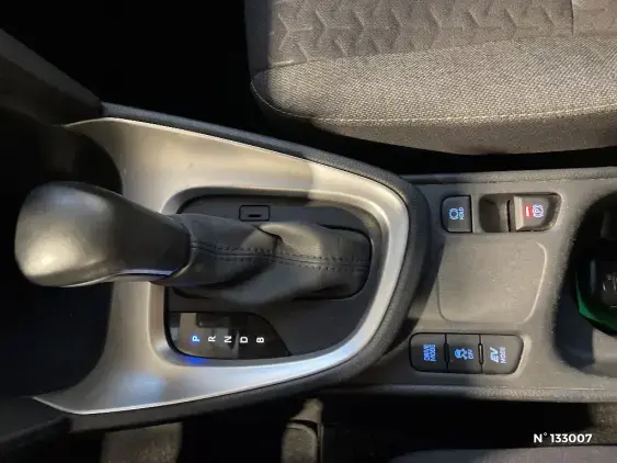 TOYOTA YARIS CROSS I - voiture d'occasion - Photo 41