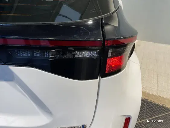 TOYOTA YARIS CROSS I - voiture d'occasion - Photo 26