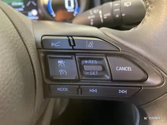 TOYOTA YARIS CROSS I - voiture d'occasion - Photo 33