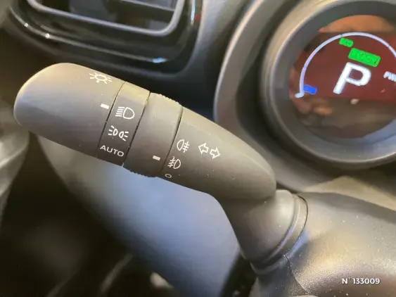 TOYOTA YARIS CROSS I - voiture d'occasion - Photo 36