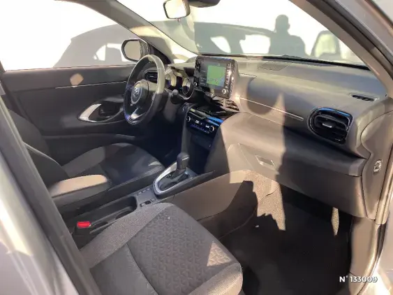 TOYOTA YARIS CROSS I - voiture d'occasion - Photo 10