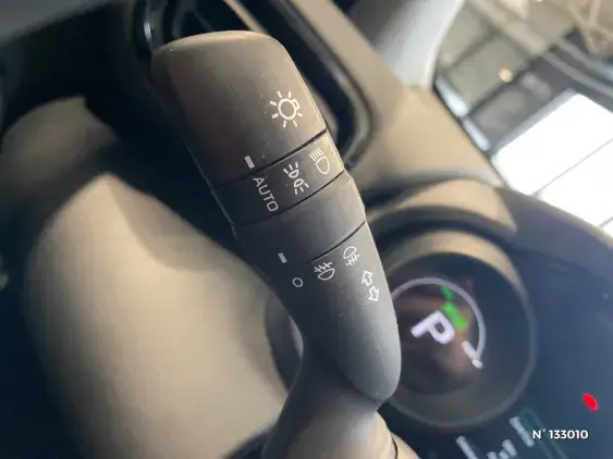 TOYOTA YARIS CROSS I - voiture d'occasion - Photo 34