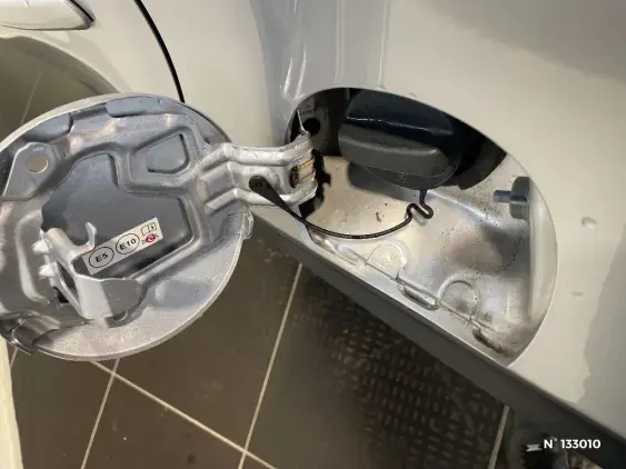 TOYOTA YARIS CROSS I - voiture d'occasion - Photo 30