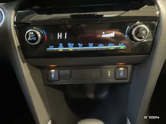 TOYOTA YARIS CROSS I - voiture d'occasion - Photo 34