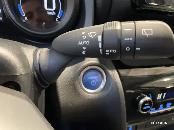 TOYOTA YARIS CROSS I - voiture d'occasion - Photo 39