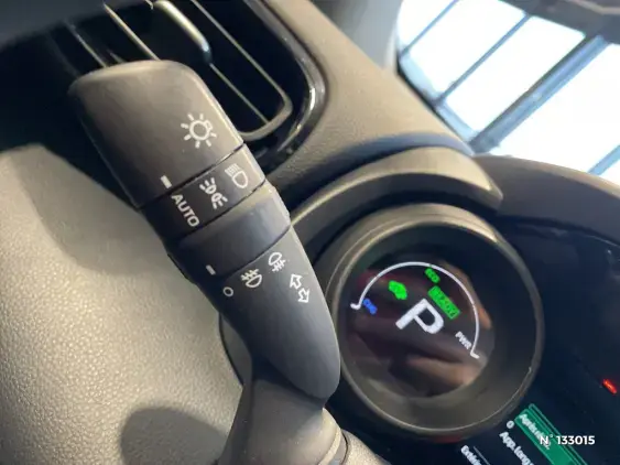 TOYOTA YARIS CROSS I - voiture d'occasion - Photo 34