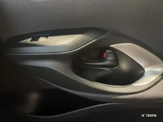 TOYOTA YARIS CROSS I - voiture d'occasion - Photo 35