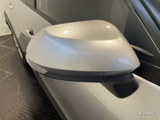 TOYOTA YARIS CROSS I - voiture d'occasion - Photo 44