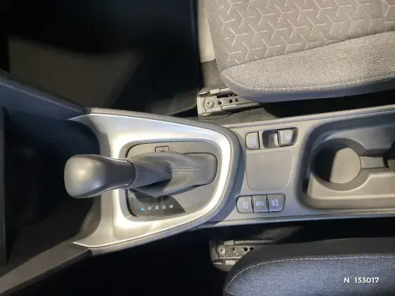 TOYOTA YARIS CROSS I - voiture d'occasion - Photo 40