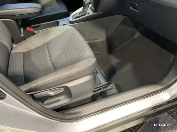 TOYOTA YARIS CROSS I - voiture d'occasion - Photo 26