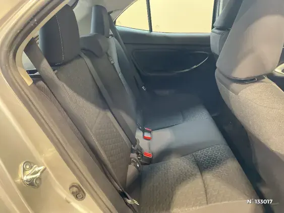 TOYOTA YARIS CROSS I - voiture d'occasion - Photo 11