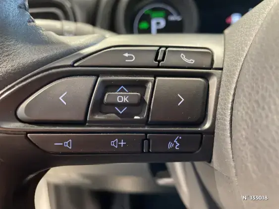 TOYOTA YARIS CROSS I - voiture d'occasion - Photo 32