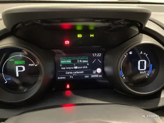 TOYOTA YARIS CROSS I - voiture d'occasion - Photo 12