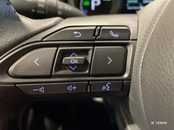 TOYOTA YARIS CROSS I - voiture d'occasion - Photo 32