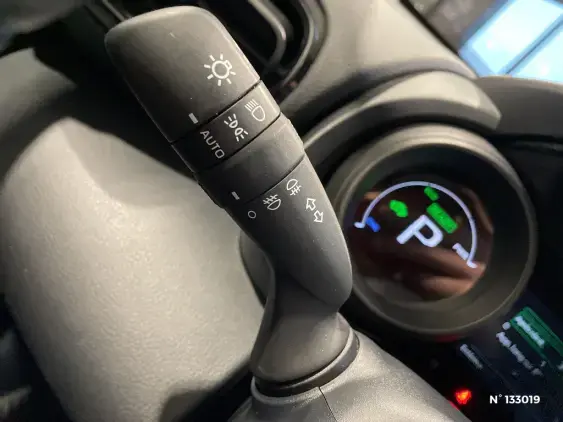 TOYOTA YARIS CROSS I - voiture d'occasion - Photo 34