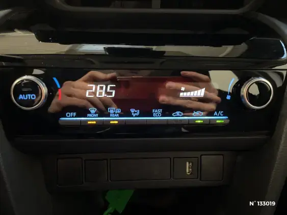 TOYOTA YARIS CROSS I - voiture d'occasion - Photo 41