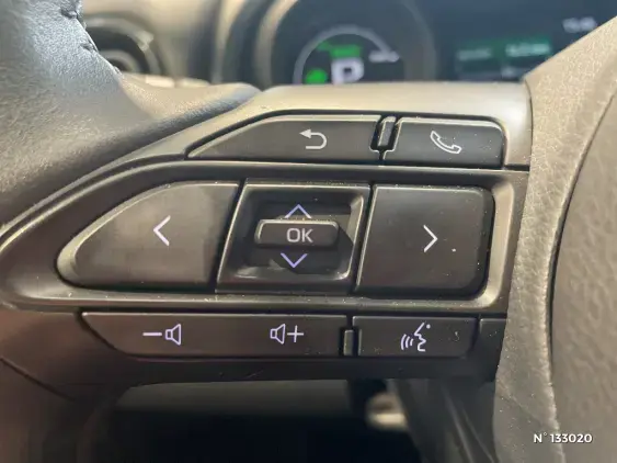 TOYOTA YARIS CROSS I - voiture d'occasion - Photo 32