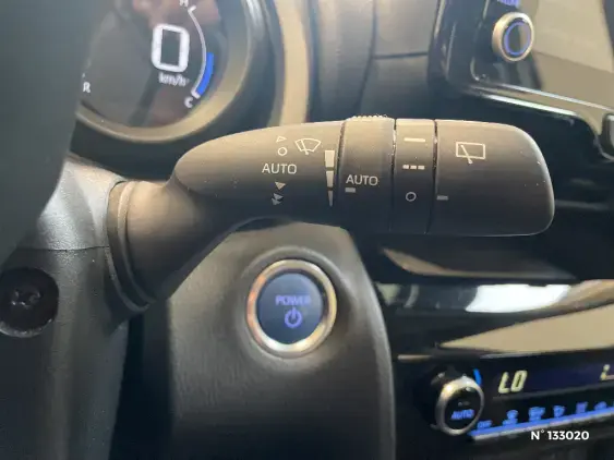 TOYOTA YARIS CROSS I - voiture d'occasion - Photo 35