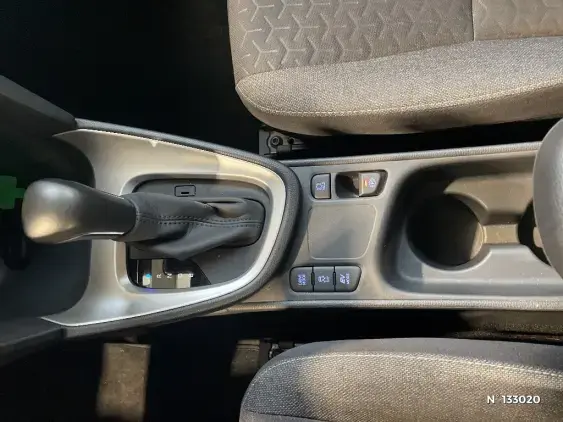 TOYOTA YARIS CROSS I - voiture d'occasion - Photo 41