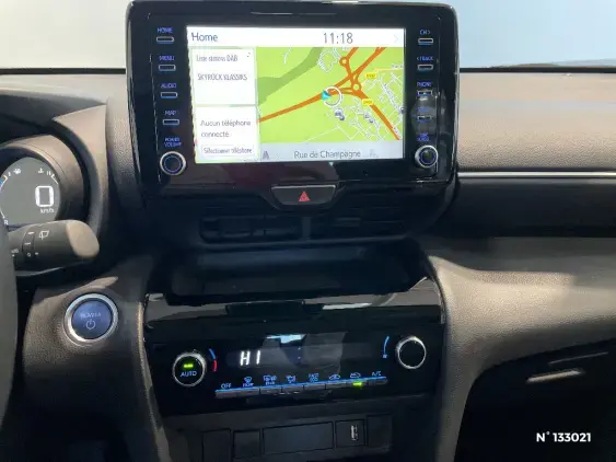 TOYOTA YARIS CROSS I - voiture d'occasion - Photo 13