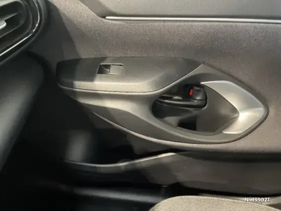 TOYOTA YARIS CROSS I - voiture d'occasion - Photo 42