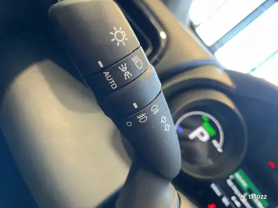 TOYOTA YARIS CROSS I - voiture d'occasion - Photo 34