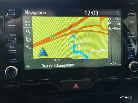 TOYOTA YARIS CROSS I - voiture d'occasion - Photo 38