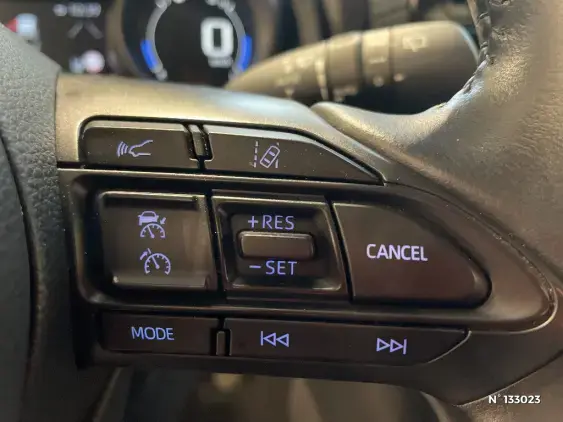 TOYOTA YARIS CROSS I - voiture d'occasion - Photo 33