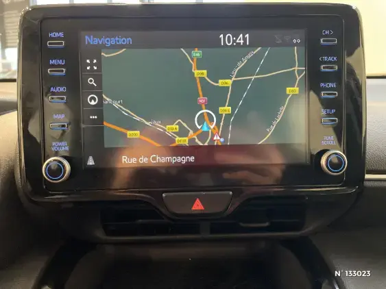 TOYOTA YARIS CROSS I - voiture d'occasion - Photo 39