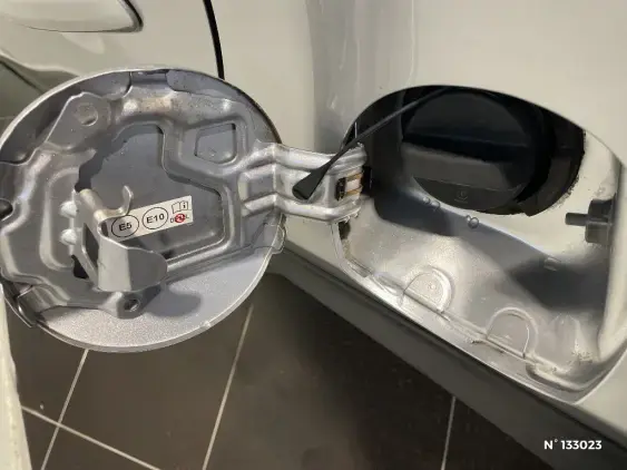 TOYOTA YARIS CROSS I - voiture d'occasion - Photo 30