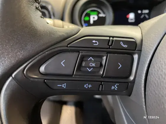 TOYOTA YARIS CROSS I - voiture d'occasion - Photo 37