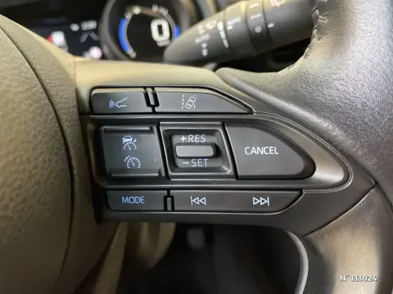 TOYOTA YARIS CROSS I - voiture d'occasion - Photo 38