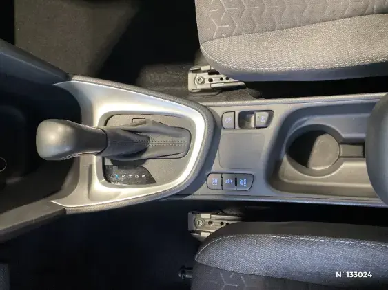 TOYOTA YARIS CROSS I - voiture d'occasion - Photo 41