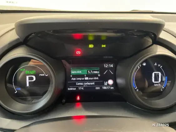 TOYOTA YARIS CROSS I - voiture d'occasion - Photo 12