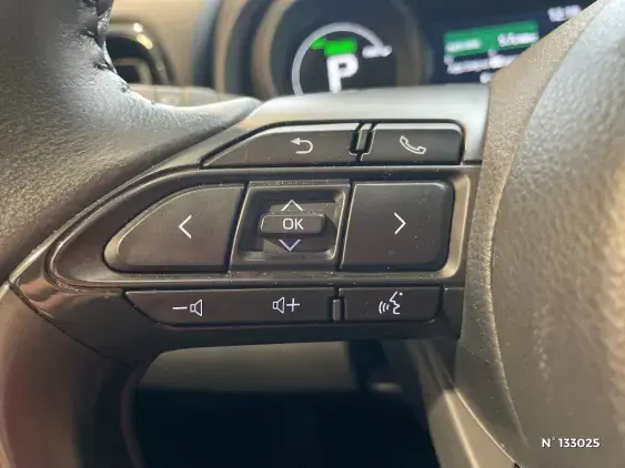 TOYOTA YARIS CROSS I - voiture d'occasion - Photo 32