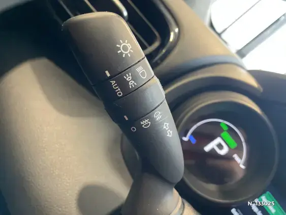 TOYOTA YARIS CROSS I - voiture d'occasion - Photo 34