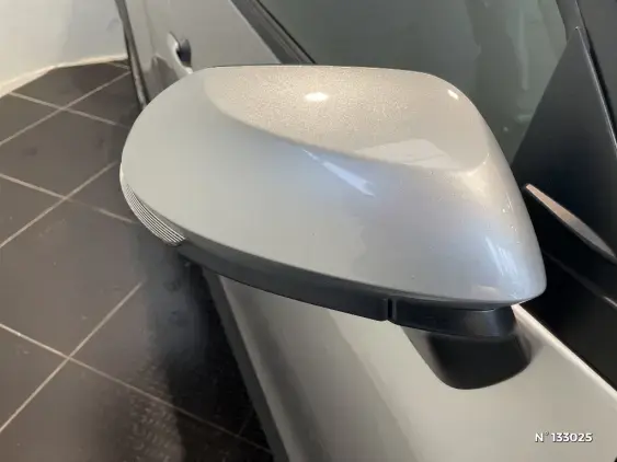 TOYOTA YARIS CROSS I - voiture d'occasion - Photo 44