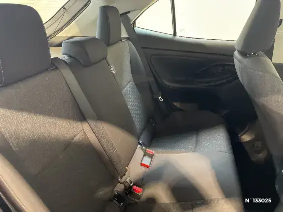 TOYOTA YARIS CROSS I - voiture d'occasion - Photo 11