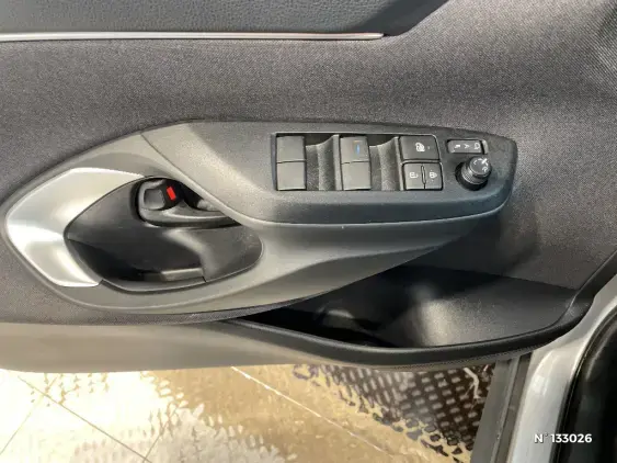 TOYOTA YARIS CROSS I - voiture d'occasion - Photo 31